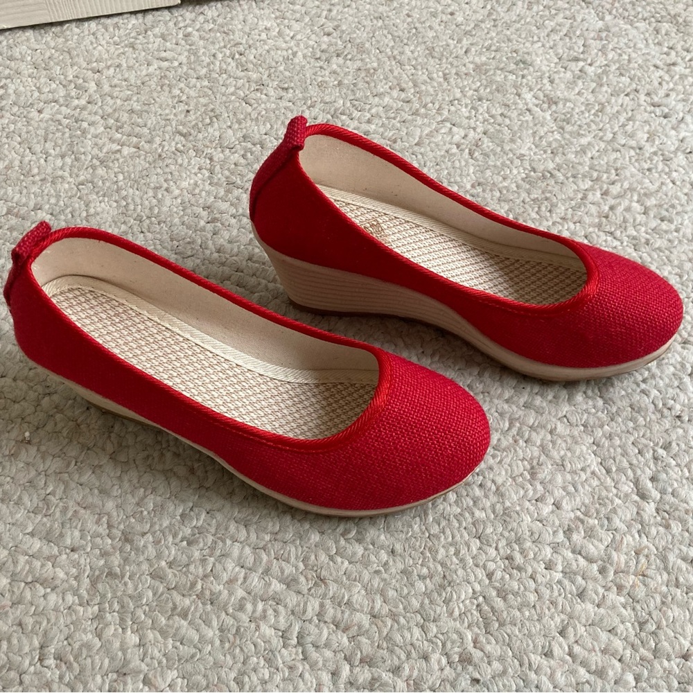 Red wedge heels - Picture 2 of 7